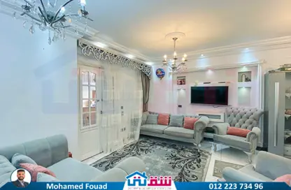 شقة - 3 غرف نوم - 1 حمام للبيع في شارع الأمير جميل - باكوس - حي شرق - الاسكندرية