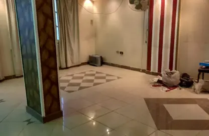 Apartment - 3 Bedrooms - 3 Bathrooms for sale in Bani Omaya St. - Al Hadiqah Al Dawliyah - 7th District - Nasr City - Cairo