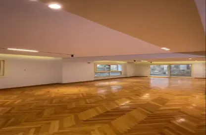 Apartment - 3 Bedrooms - 3 Bathrooms for sale in Geziret Al Arab St. (El Mohandes Mohamed Hassan Helmy) - Mohandessin - Giza