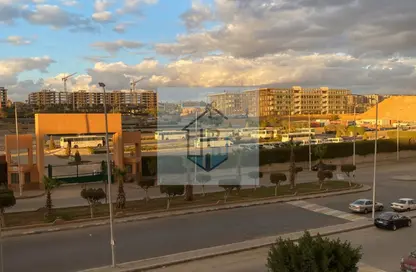 شقة - 2 غرف نوم - 1 حمام للبيع في محور جمال عبد الناصر - التجمع الثالث - مدينة القاهرة الجديدة - القاهرة