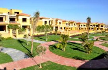 Villa - 5 Bedrooms - 6 Bathrooms for sale in La Terra - South Investors Area - New Cairo City - Cairo