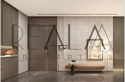 Villa - 4 Bedrooms - 5 Bathrooms for sale in Royal City - Sheikh Zayed Compounds - Sheikh Zayed City - Giza