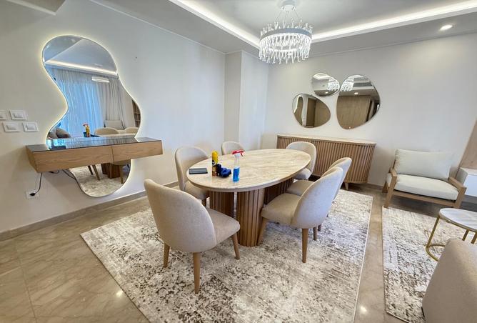8092887 - Property Image 2