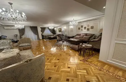 Apartment - 3 Bedrooms - 3 Bathrooms for sale in Mohamed Fawzy Moaz St. - Smouha - Hay Sharq - Alexandria