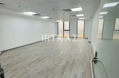 مساحات مكتبية - استوديو - 1 حمام للايجار في مول هايد بارك بيزنس - شارع التسعين الجنوبي - التجمع الخامس - مدينة القاهرة الجديدة - القاهرة