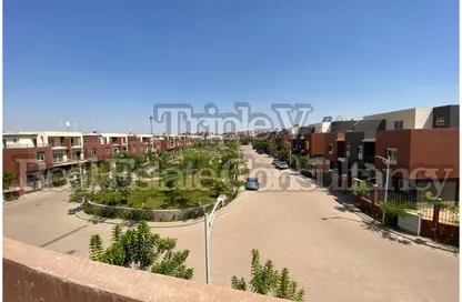 Townhouse - 4 Bedrooms - 3 Bathrooms for rent in Continental Residence - Sheikh Zayed Compounds - Sheikh Zayed City - Giza