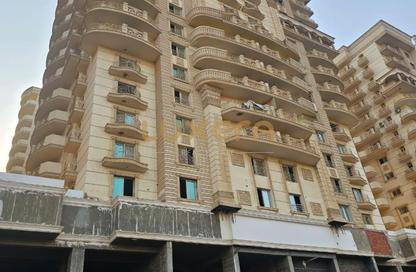 Apartment - 4 Bedrooms - 3 Bathrooms for sale in Al Nasr Road - 1st Zone - Nasr City - Cairo