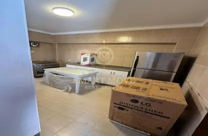 شقة - 1 حمام للايجار في غرب الجولف - كمبوندات القطامية - القطامية - مدينة القاهرة الجديدة - القاهرة