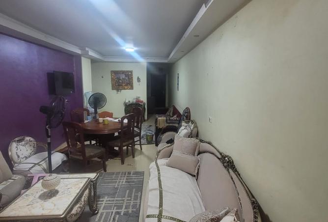 8365358 - Property Image 2