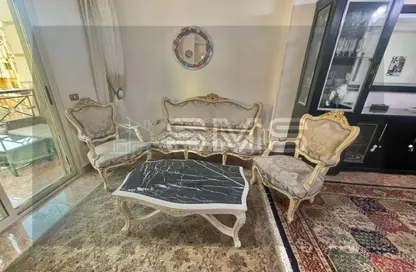 Apartment - 3 Bedrooms - 2 Bathrooms for sale in Doctor Mohamed Youssef St. - El Banafseg 7 - El Banafseg - New Cairo City - Cairo