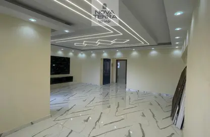 Apartment - 3 Bedrooms - 2 Bathrooms for sale in 6 October City - Giza