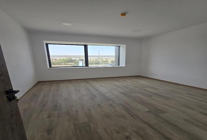 8135983 - Property Main Image