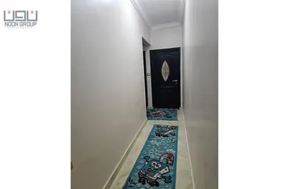 شقة - 3 غرف نوم - 2 حمامات للبيع في المنطقة السادسة شرق - مدينة الشروق - القاهرة