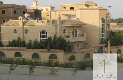 Villa - 6 Bedrooms - 7 Bathrooms for sale in West Somid - 6 October City - Giza