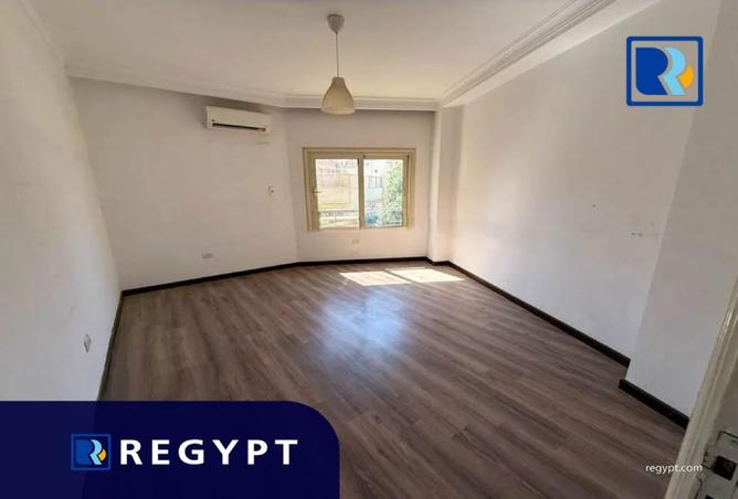 8082926 - Property Image 2
