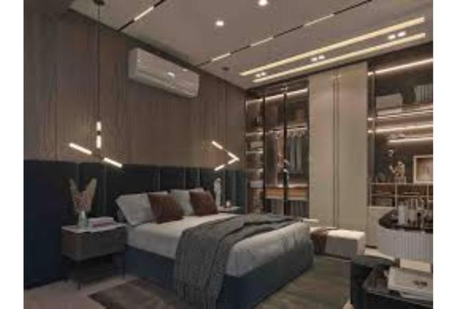 8065812 - Property Image 2