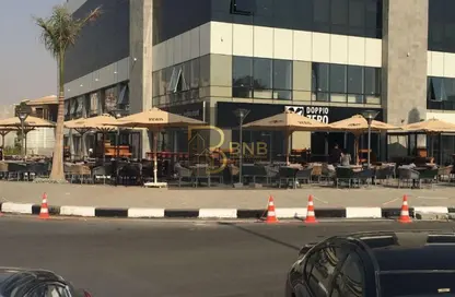Shop - Studio - 2 Bathrooms for rent in Mohamed Naguib Axis - North Investors Area - New Cairo City - Cairo
