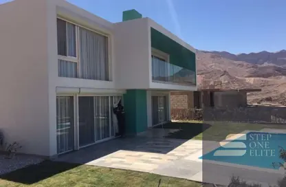 فيلا - 3 غرف نوم - 3 حمامات للبيع في المونت جلاله - العين السخنة - السويس