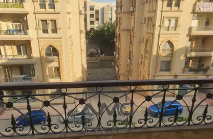 Apartment - 3 Bedrooms - 2 Bathrooms for rent in Hayati Residence - North Investors Area - New Cairo City - Cairo
