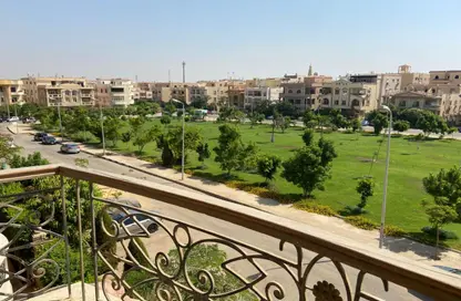 Apartment - 2 Bedrooms - 1 Bathroom for rent in Area B - Ganoob El Acadimia - New Cairo City - Cairo