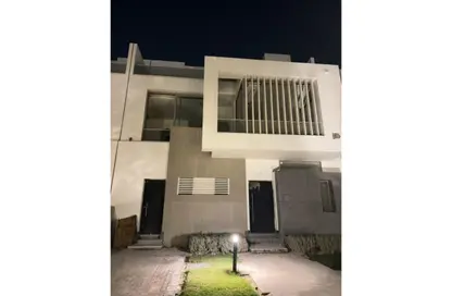 تاون هاوس - 3 غرف نوم - 5 حمامات للبيع في جولز - طريق مصر اسكندرية الصحراوي - مدينة 6 أكتوبر - الجيزة