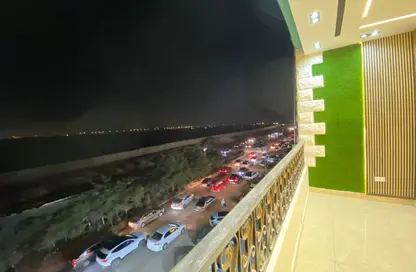 Apartment - 3 Bedrooms - 3 Bathrooms for sale in Gate 4 - Mena - Hadayek El Ahram - Giza