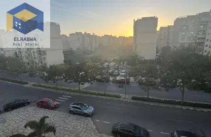 Apartment - 3 Bedrooms - 3 Bathrooms for sale in Madinaty - Cairo