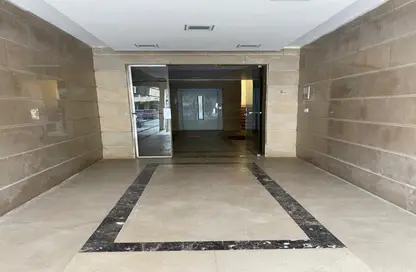 Apartment - 3 Bedrooms - 3 Bathrooms for sale in Stone Residence - 5th Settlement Compounds - The 5th Settlement - New Cairo City - Cairo