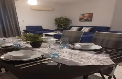 Apartment - 2 Bedrooms - 1 Bathroom for rent in El Rehab Extension - Al Rehab - New Cairo City - Cairo
