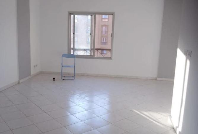 8251198 - Property Main Image