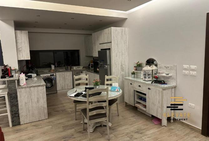 8015329 - Property Image 2