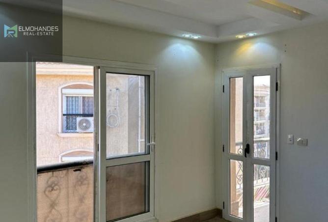 8370742 - Property Image 3