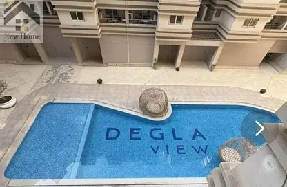 شقة - 3 غرف نوم - 2 حمامات للبيع في الهضبة الوسطي - المقطم - القاهرة