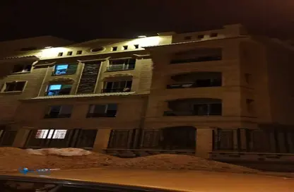 بناية كاملة - استوديو للايجار في شارع اخناتون - الحي الخامس - التجمع الخامس - مدينة القاهرة الجديدة - القاهرة