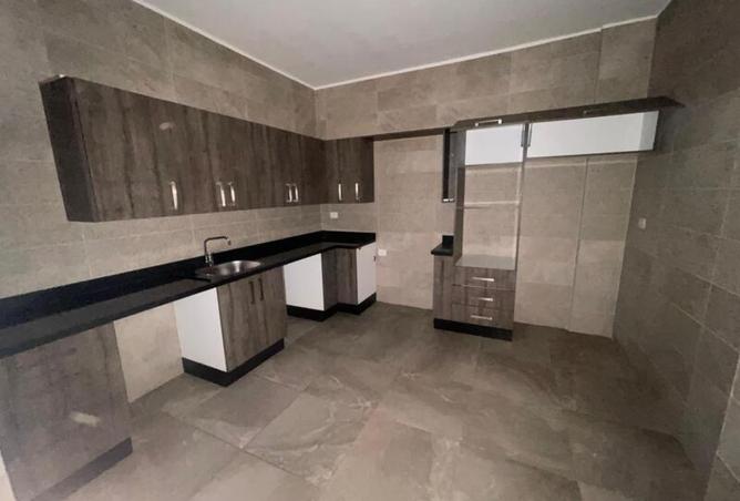 8471037 - Property Image 3