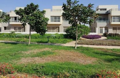 Villa - 4 Bedrooms - 2 Bathrooms for sale in Hyde Park - 5th Settlement Compounds - The 5th Settlement - New Cairo City - Cairo