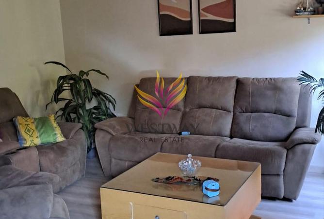 8107393 - Property Image 2