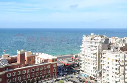 Apartment - 5 Bedrooms - 4 Bathrooms for sale in Port Said St. - El Shatby - Hay Wasat - Alexandria