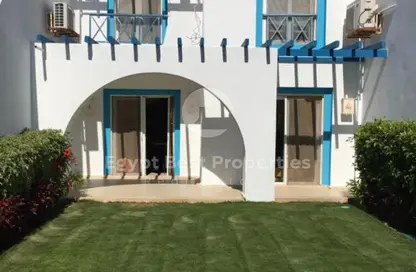 Chalet - 2 Bedrooms - 2 Bathrooms for sale in Mountain View - Ras Al Hekma - North Coast