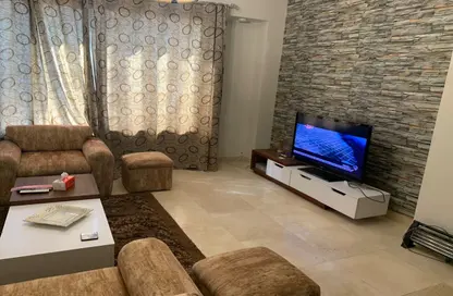 شقة - غرفة نوم - 1 حمام للايجار في فيلدج جيت - المستثمرين الجنوبية - مدينة القاهرة الجديدة - القاهرة