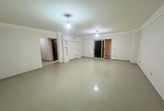 8465987 - Property Main Image