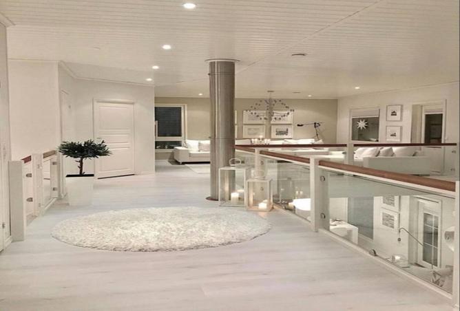 7976450 - Property Image 3