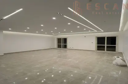 Apartment - 3 Bedrooms - 3 Bathrooms for sale in El Rehab Extension - Al Rehab - New Cairo City - Cairo