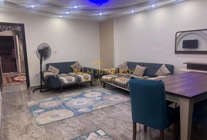 8074301 - Property Image 2