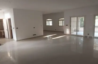 فيلا - 3 غرف نوم - 3 حمامات للايجار في مدينتي - القاهرة