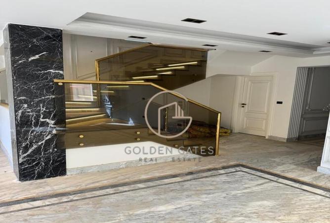 8071190 - Property Image 2