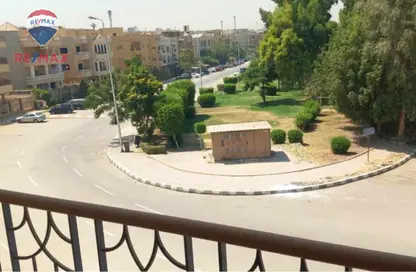 شقة - 3 غرف نوم - 3 حمامات للبيع في البنفسج 10 - البنفسج - مدينة القاهرة الجديدة - القاهرة