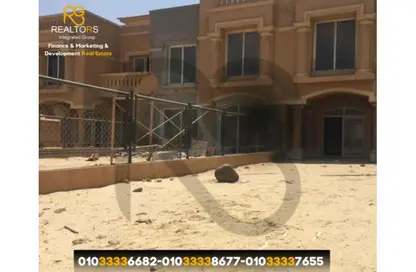 تاون هاوس - 4 غرف نوم - 4 حمامات للبيع في رويال ميدوز - كمبوندات الشيخ زايد - الشيخ زايد - الجيزة