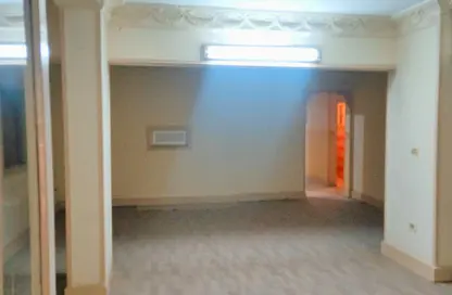 Apartment - 3 Bedrooms - 2 Bathrooms for sale in Ibn Al Nafis St. - 6th Zone - Nasr City - Cairo