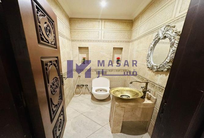 8243274 - Property Image 3